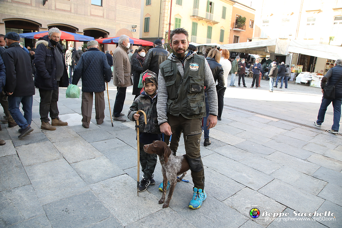 VBS_5621 - 10.ma Fiera Nazionale del Tartufo e Fiera dei Santi.jpg